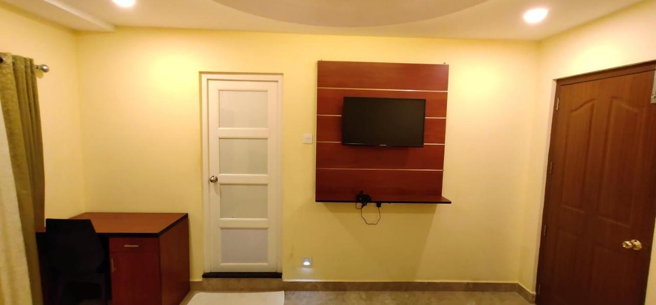 Hotel Green Plaza Thrissur Экстерьер фото
