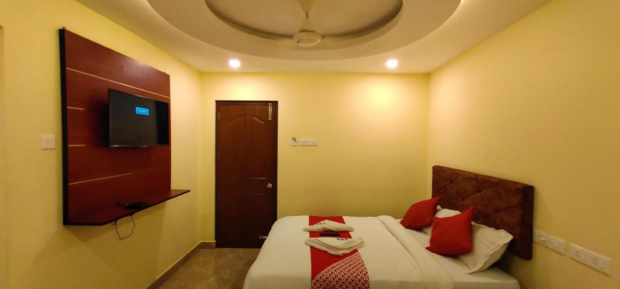 Hotel Green Plaza Thrissur Экстерьер фото